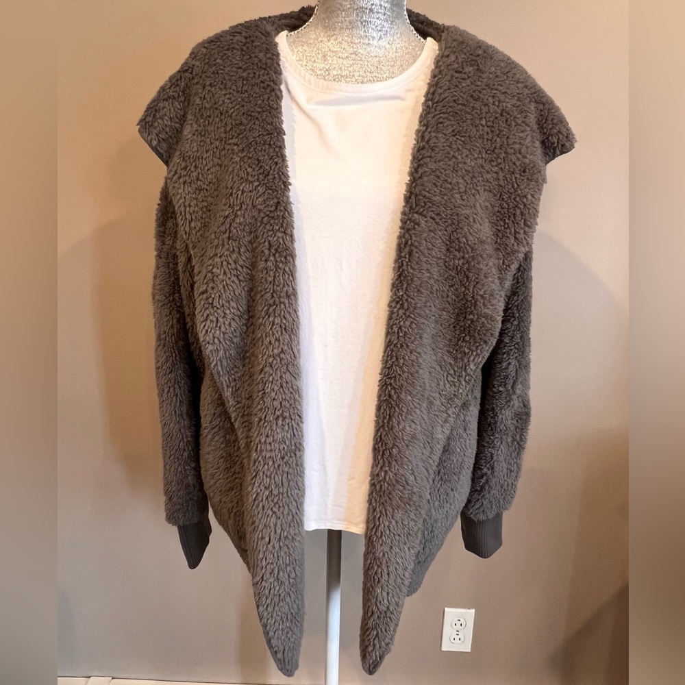 Hem & Thread Teddy Hoodie Jacket (One Size)